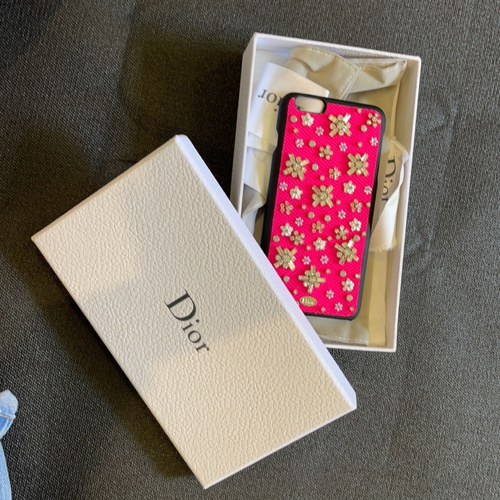 Dior IPhone 8 Plus Case - Picture 3 of 3